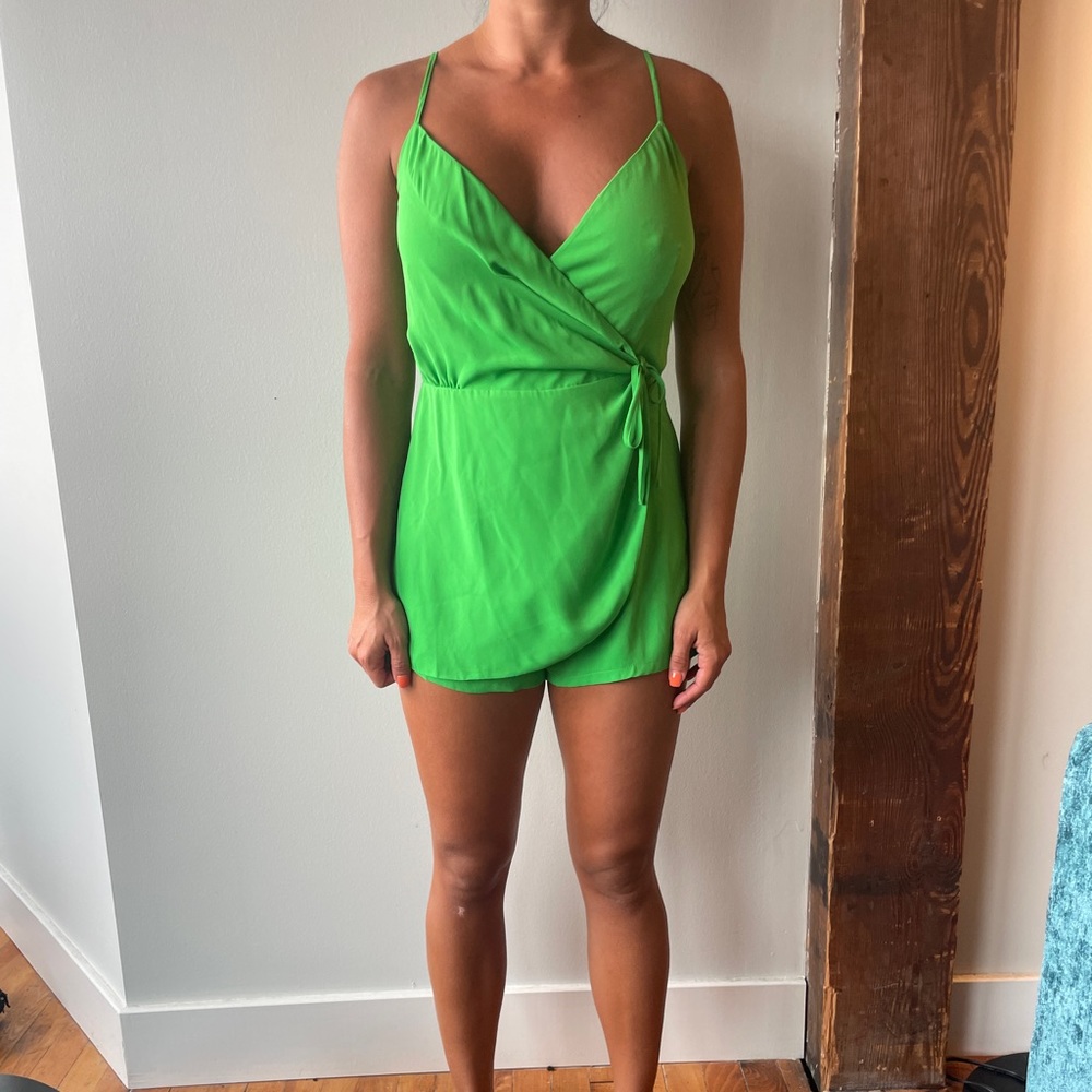 Superdown neon green romper